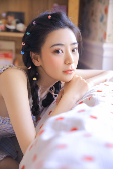 日本新任女教师